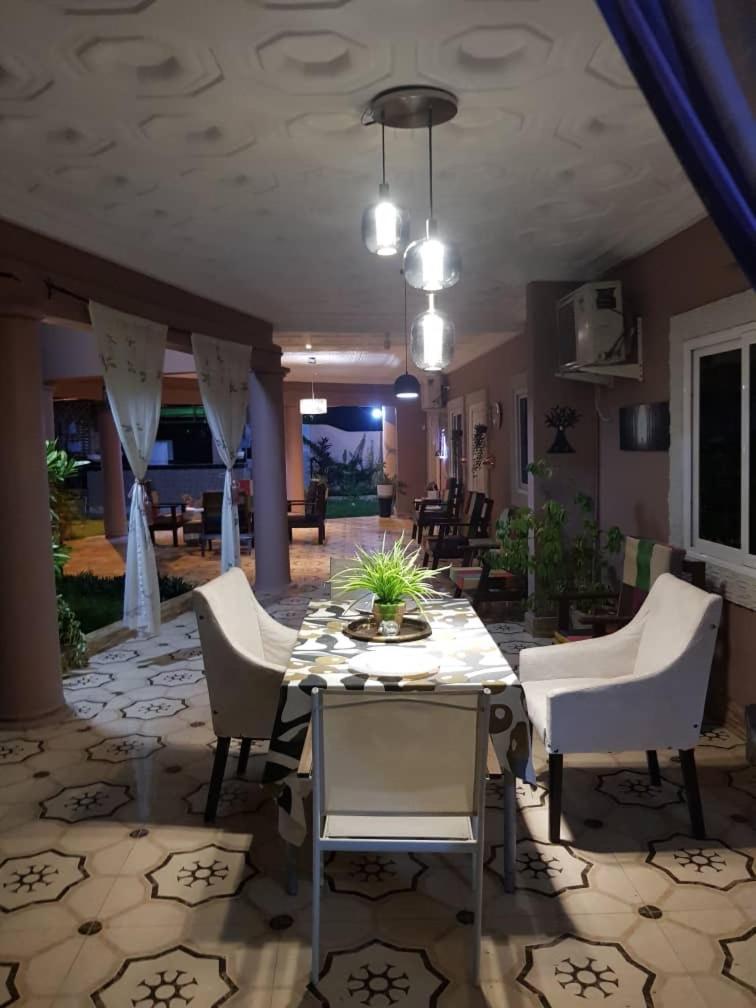 Nana Adu Guest House Koforidua Ngoại thất bức ảnh